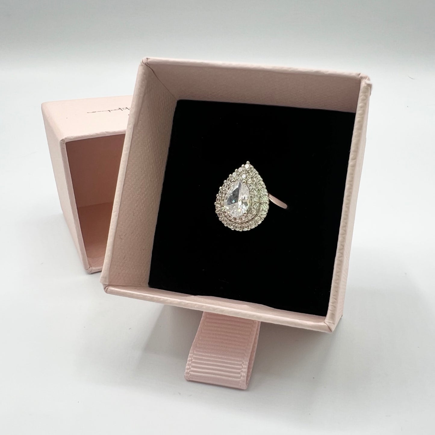 Ring Vittoria
