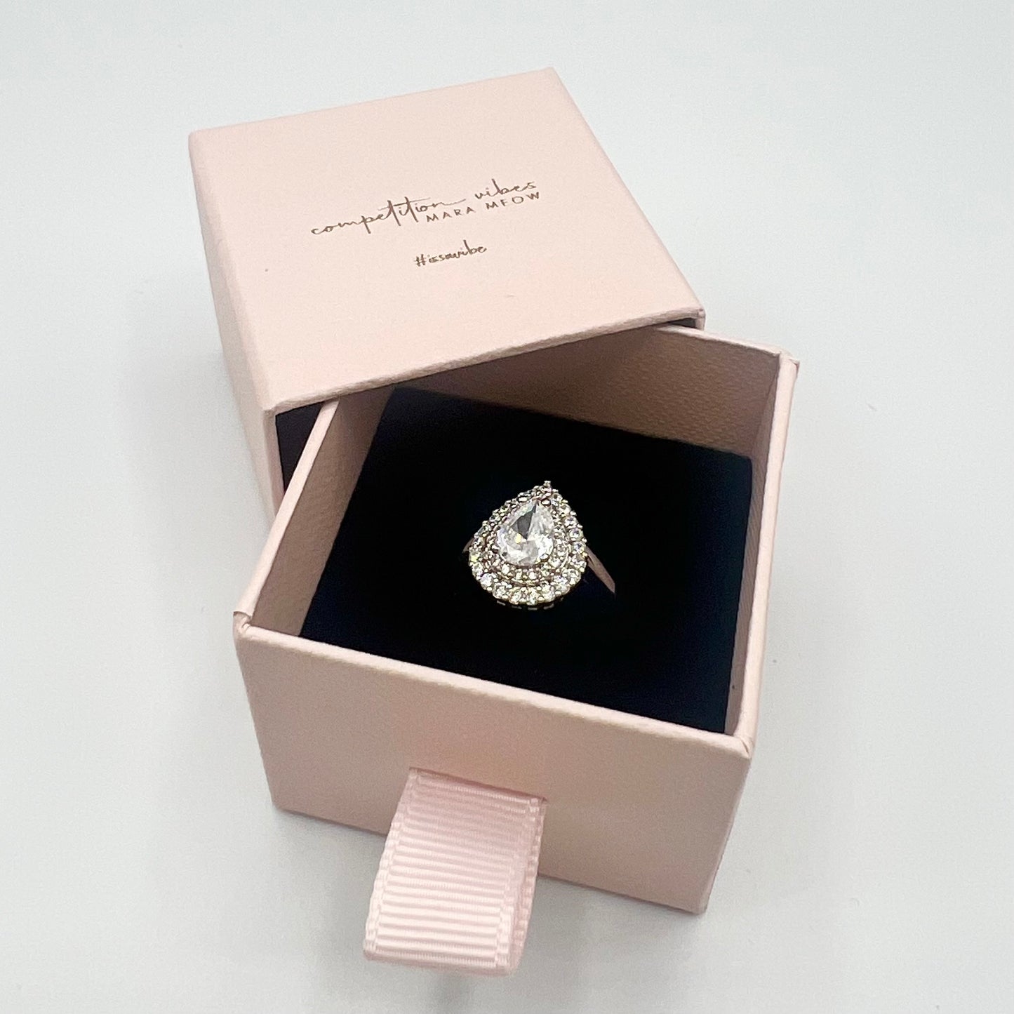 Ring Vittoria
