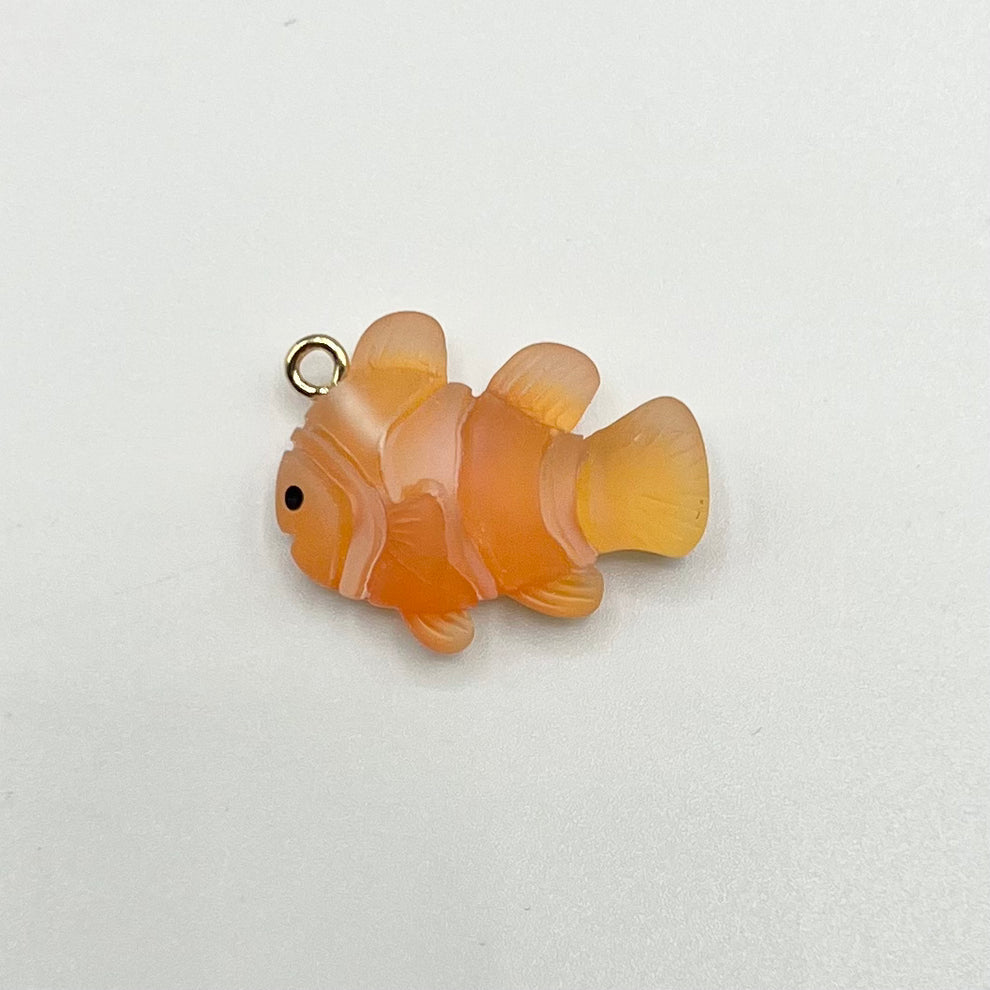 Pendant for posing bikini
