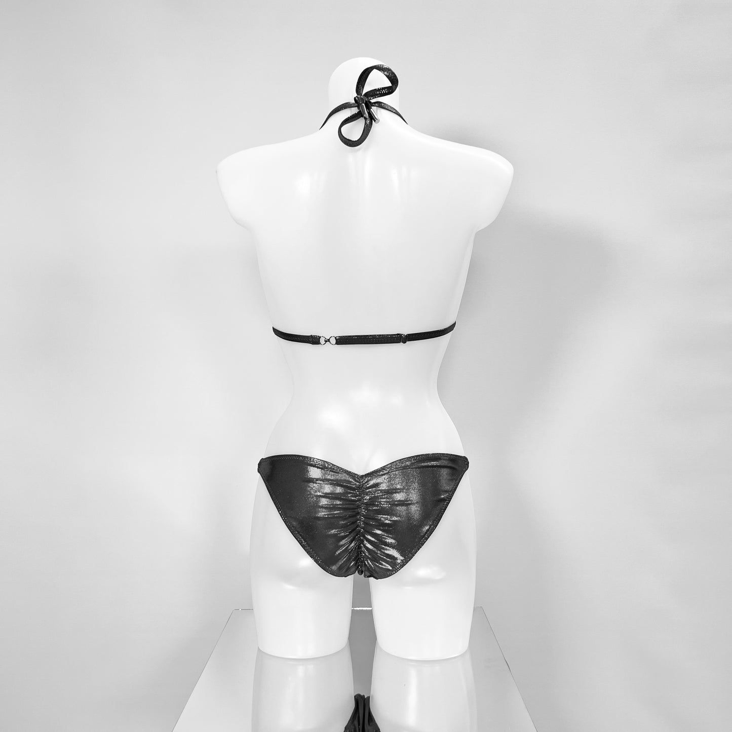 Fitmodel Stage Bikini - inkl. Bertaung derf Größe und Farbe