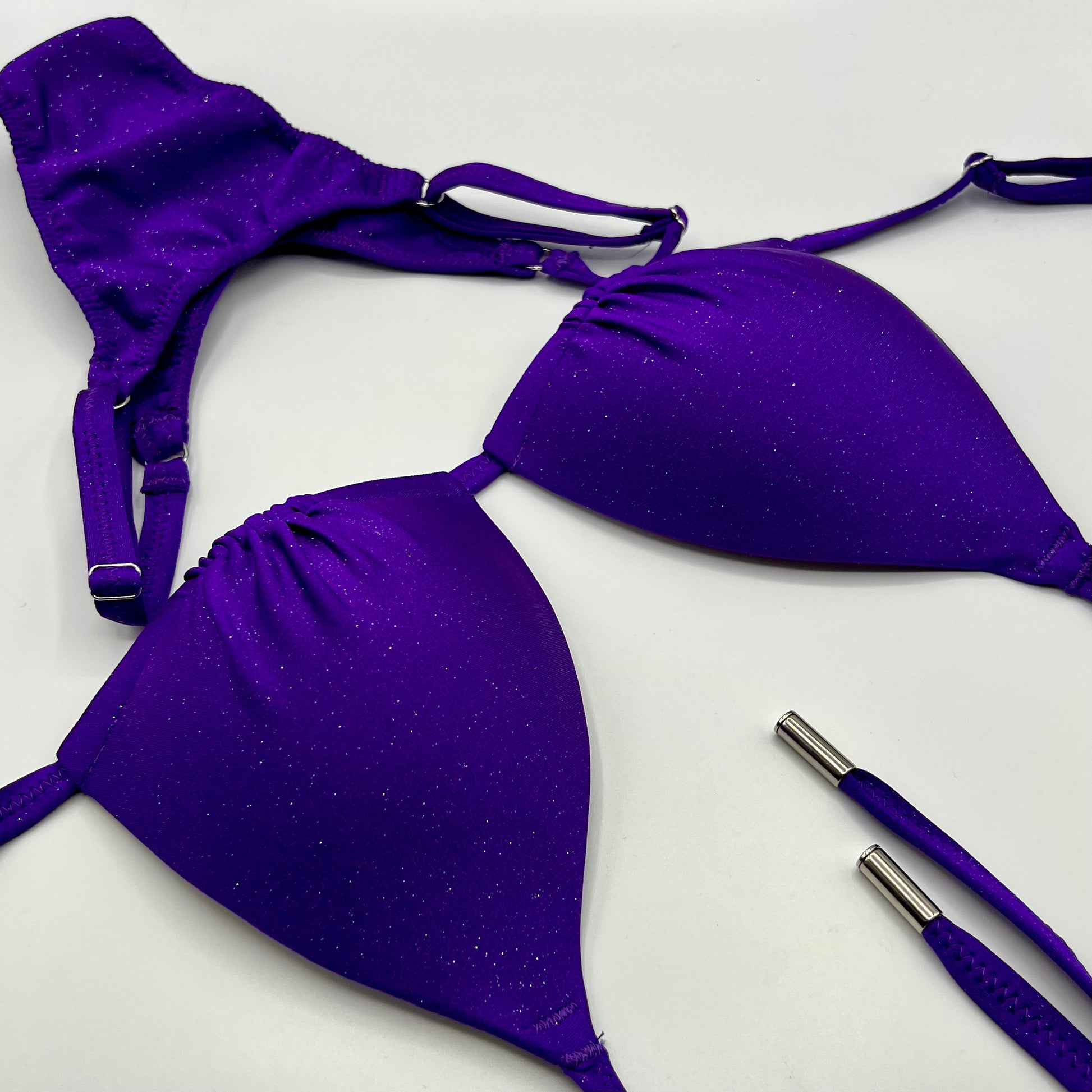 Posingbikini Purple Glitter liegend